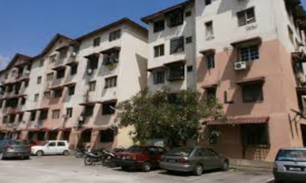 Harmoni Apartment,Damansara Damai low floor - photo 3