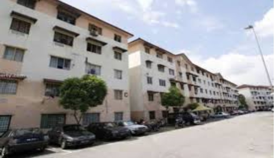 Harmoni Apartment,Damansara Damai low floor - photo 4
