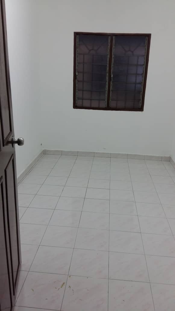 Harmoni Apartment,Damansara Damai low floor - photo 6