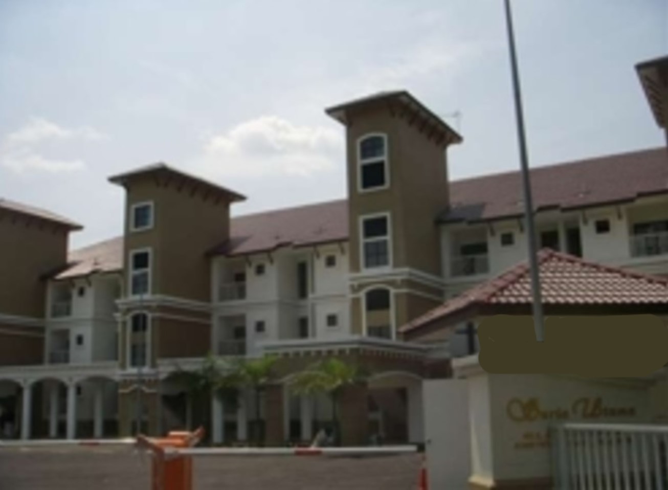 Suria utama town house at petaling jaya for sale - photo 4