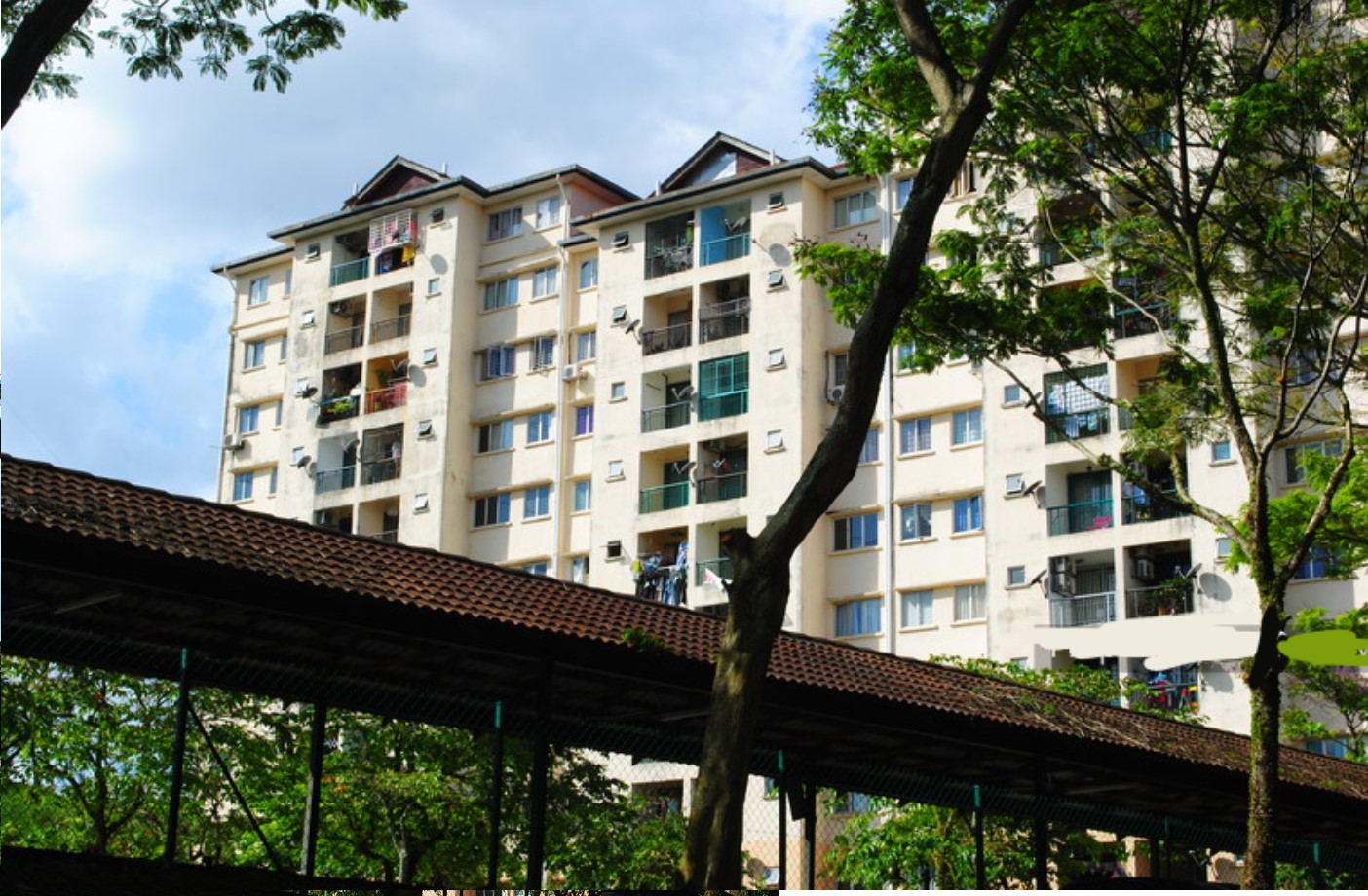 Sri damansara court apartment PJ below market sale - photo 3