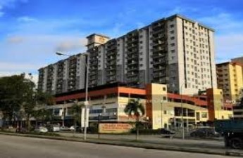 Plaza indah Apartment freehold kajang below market - photo 1