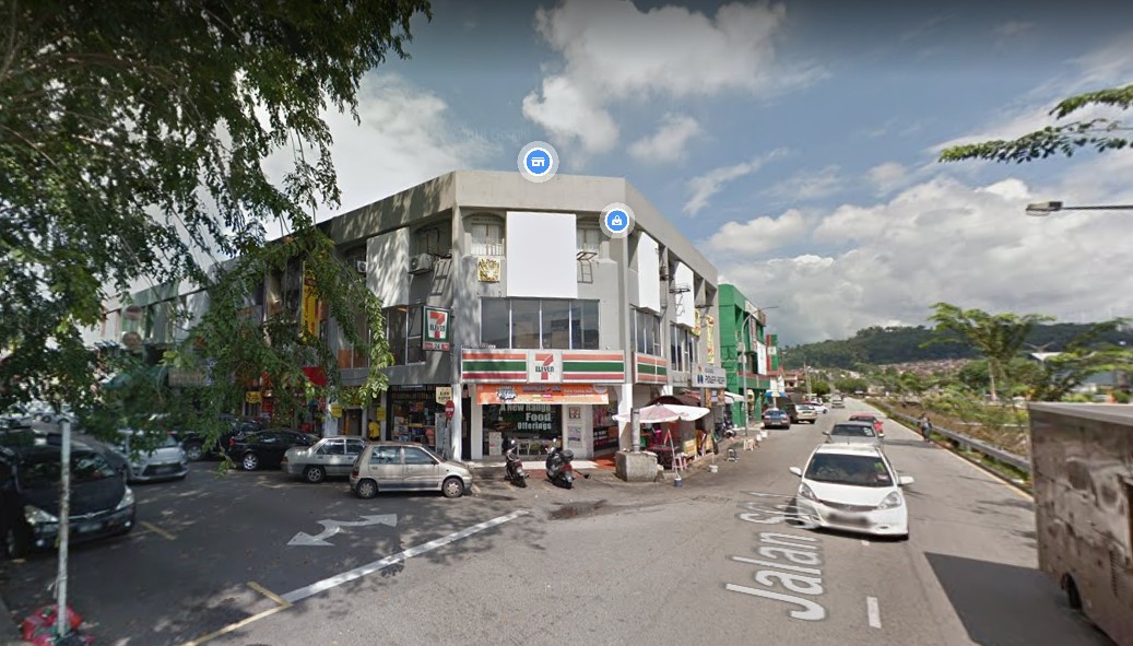 Taman sri gombak Corner lot shop Upstair for rent - photo 5