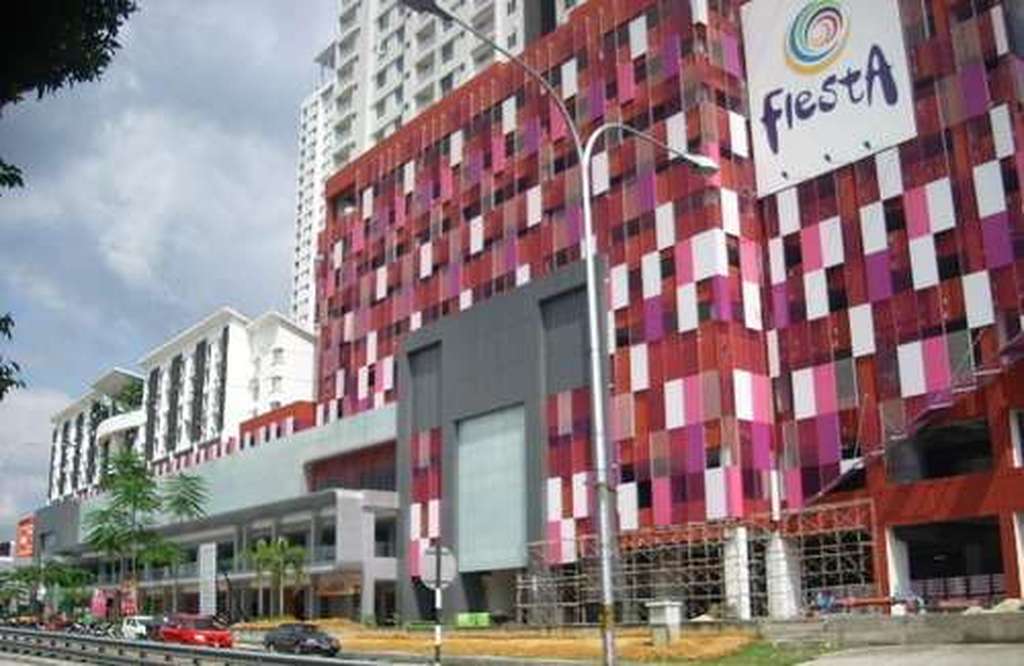 Asic crown condo ampang , lrt , taman cempaka rent