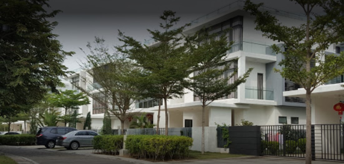 Triple Storey Semi D THE GROVE Lake Fields at Sung - photo 2