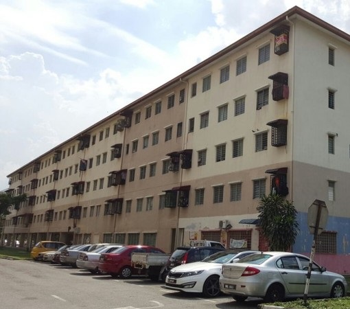 pangsapuri aman puchong apratment for sale