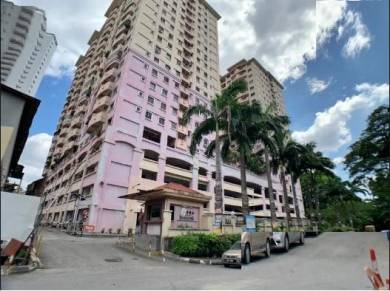 sri gotong apartment below market for sale
