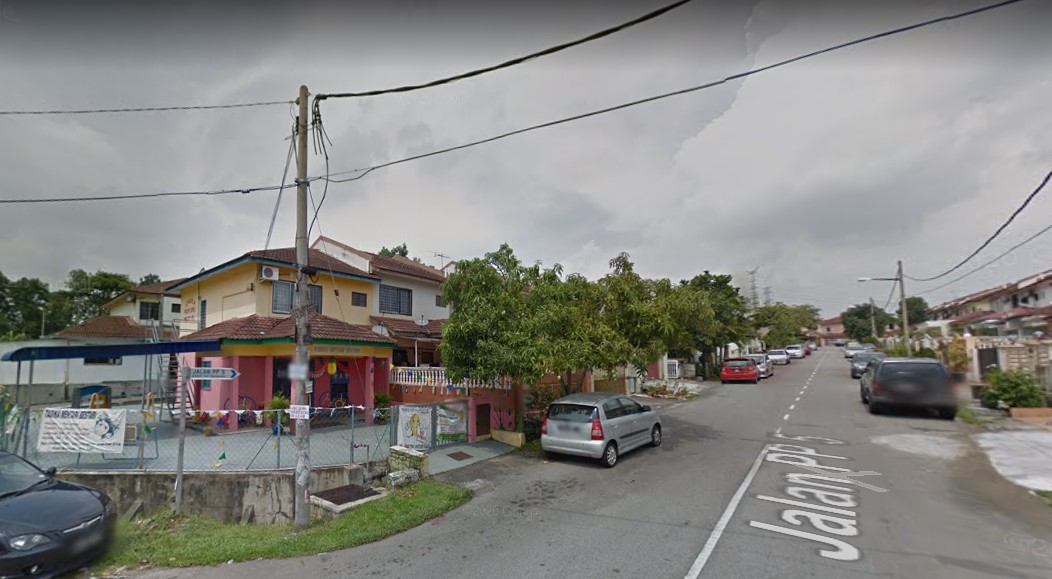 Taman pinggiran putra seri kembangan for sale 2sty - photo 3