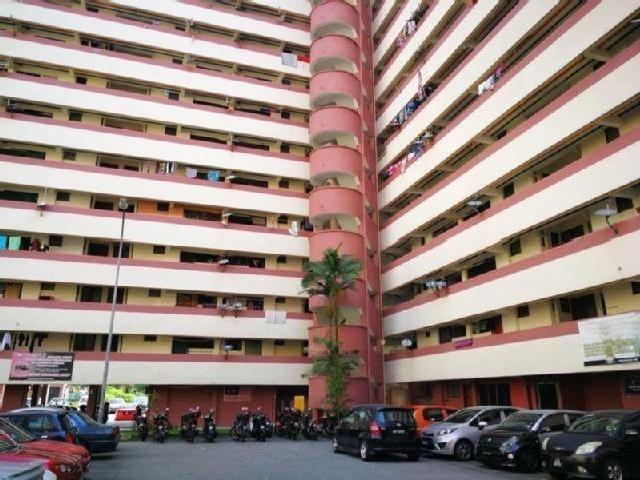 Sri tioman 2 apartment for rent semi furnished