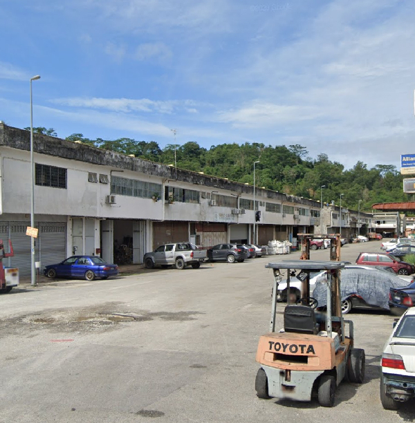 rawang industry park adjoining 2 storey block shop lot for sale