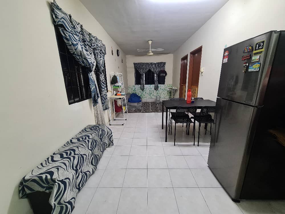 flora Damansara apartment for sale
