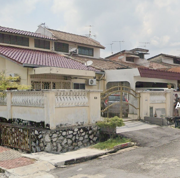 2 sty house corner house taman anggerik Cheras Terrace house for sale