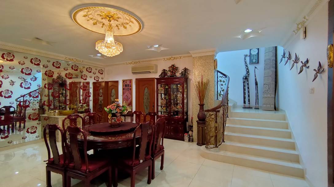 2 storey big house Country Homes Rawang sale