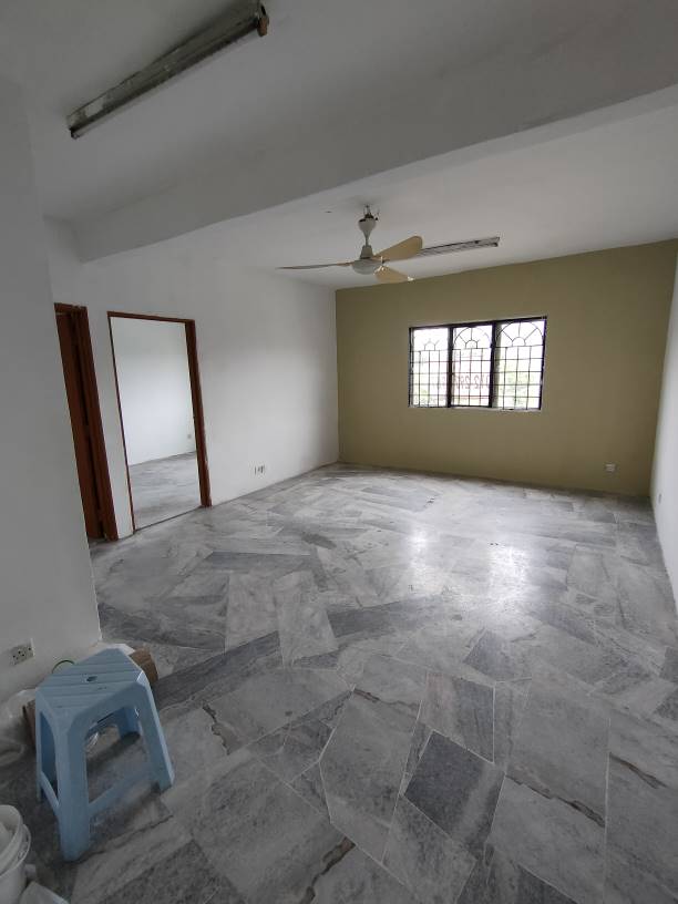 Rajawali Apartment bandar country home rawang sale - photo 2