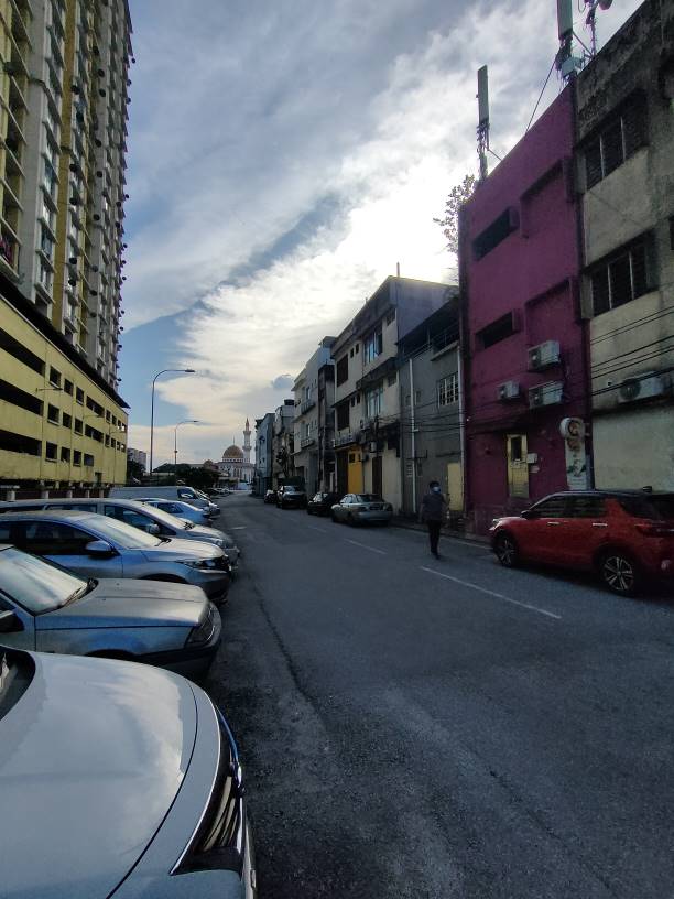 3sty shop lot jalan kepong besar freehold next to - photo 5