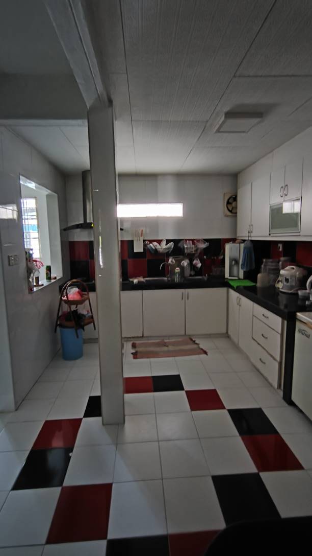 Shah alam seksyen 6 2sty house for sale extended - photo 6