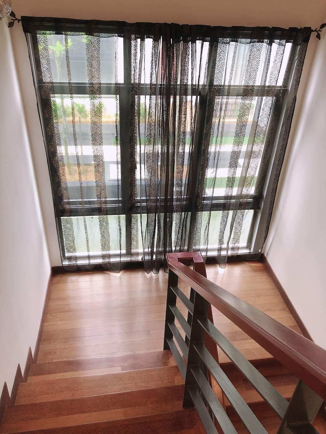 Sunway Eastwood 3sty semi detached house for sale - photo 5