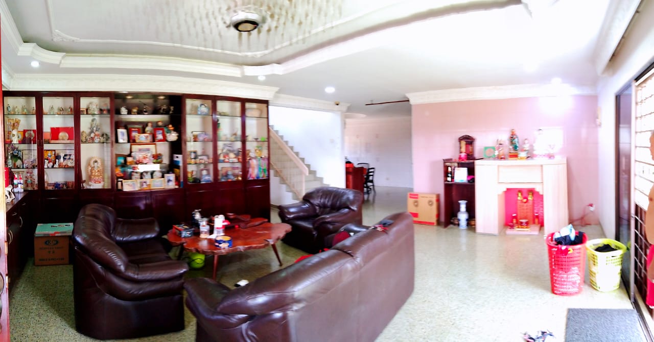 2sty house corner freehold house Salak selatan