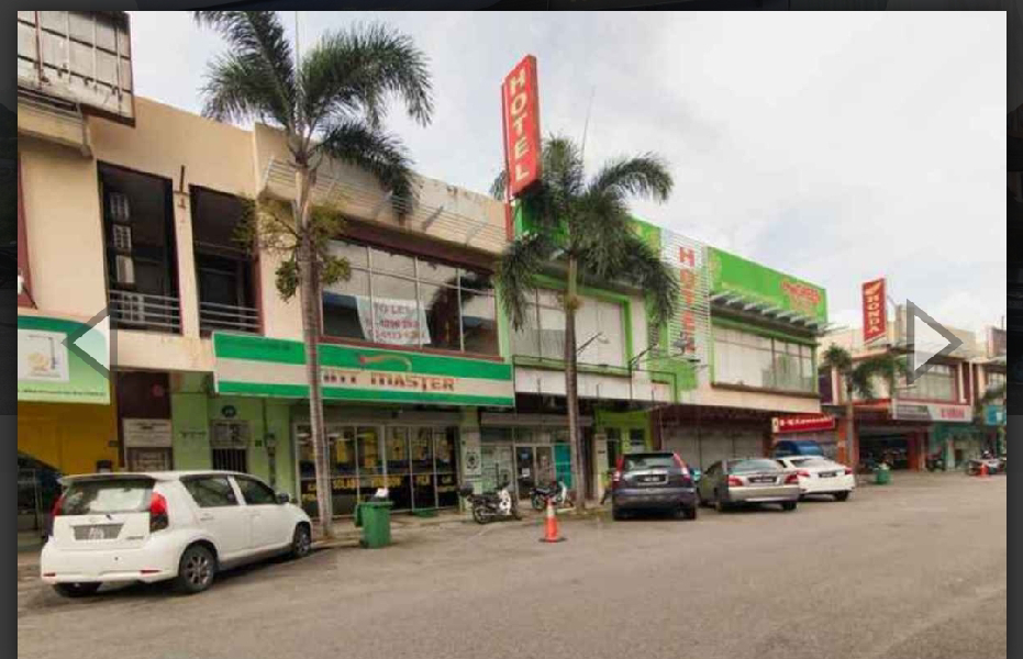 Ampang waterfront 2sty shop lot near jalan Ampang for sale