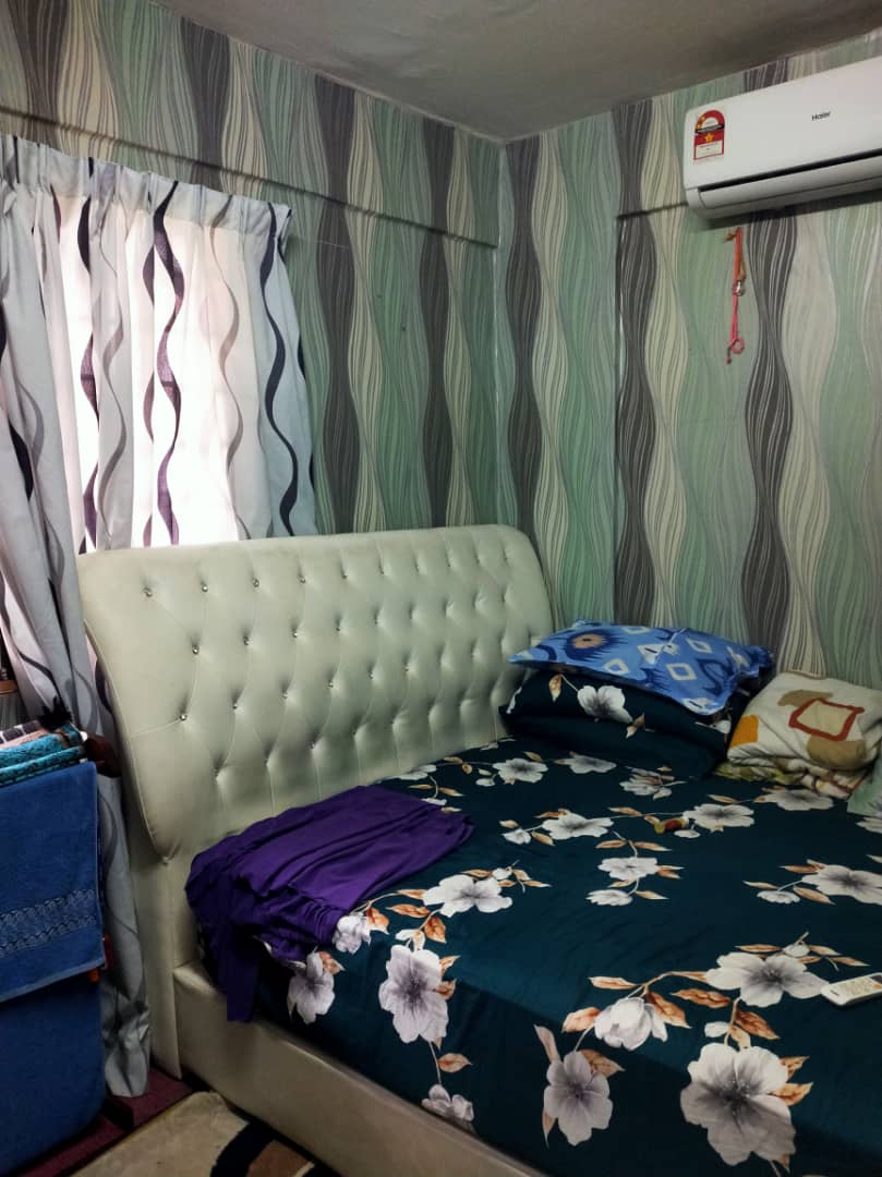 Ground Floor Kiambang Apartment Taman Bukit Subang - photo 6