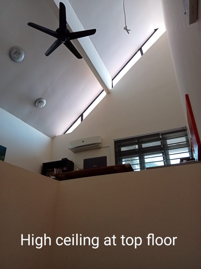 2 and half Storey Intermediate Terrace, Presint 18 - photo 7