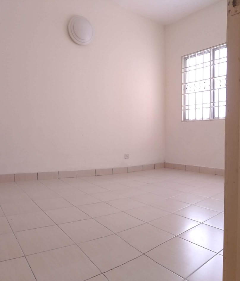 Serdang Villa Apartment, Seri Kembangan - photo 4
