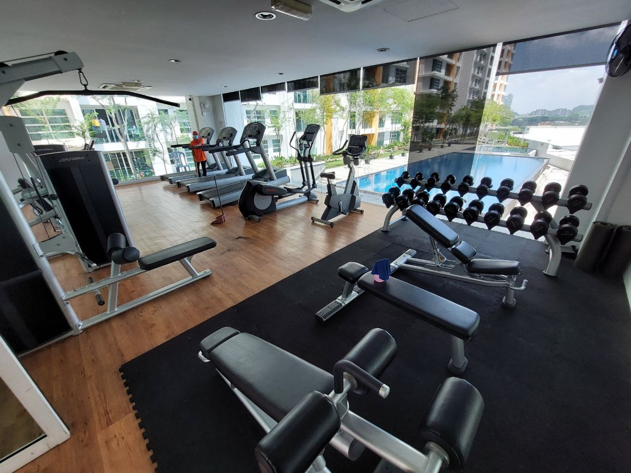 The Zest Serviced Apartment,Bandar Kinrara 9 - photo 10