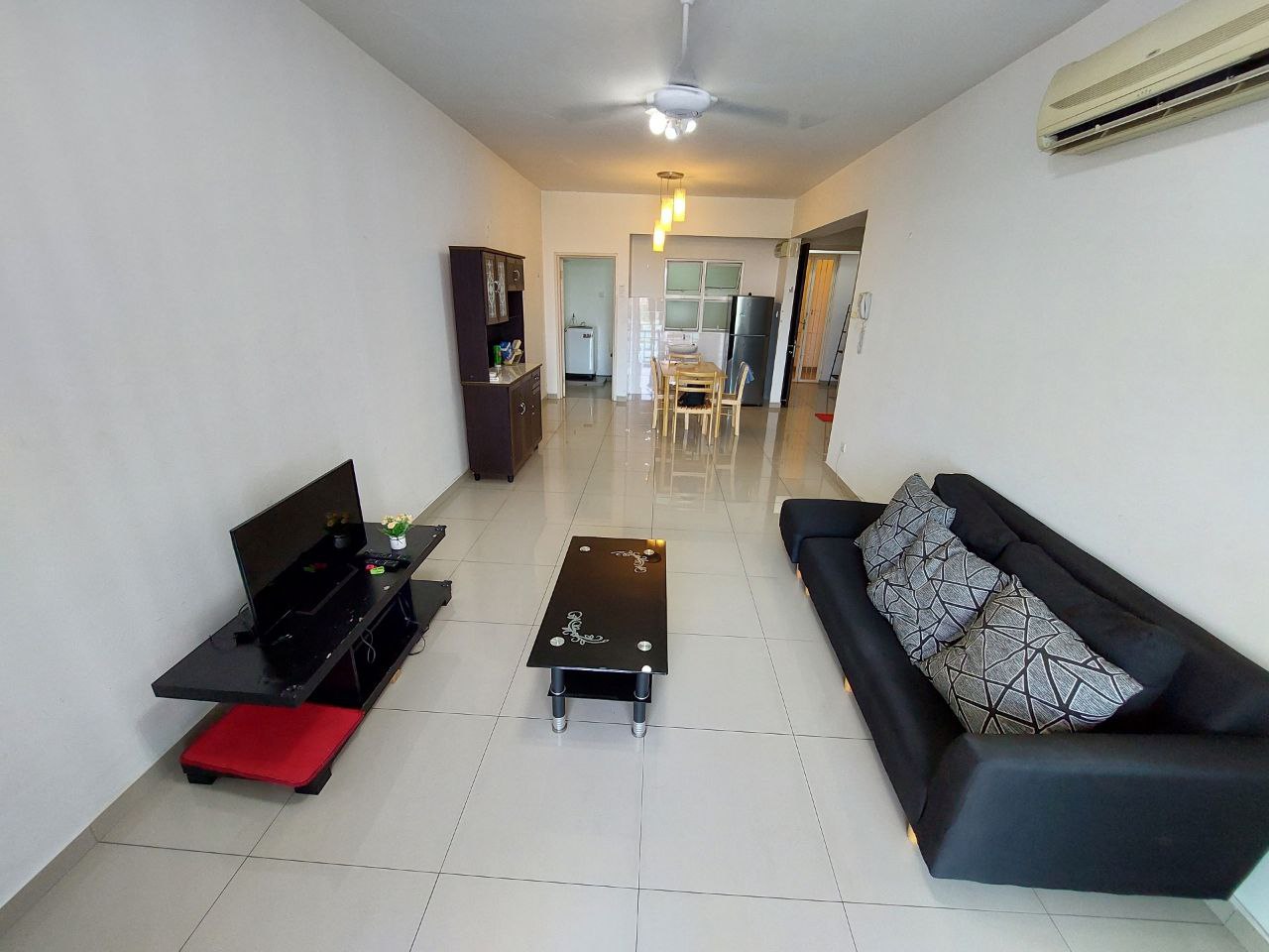 The Zest Serviced Apartment,Bandar Kinrara 9 - photo 11