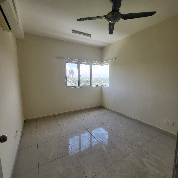 Biggest Size Condominium Tiara Parkhomes Tmn Bukit Mewah Kajang - photo 3