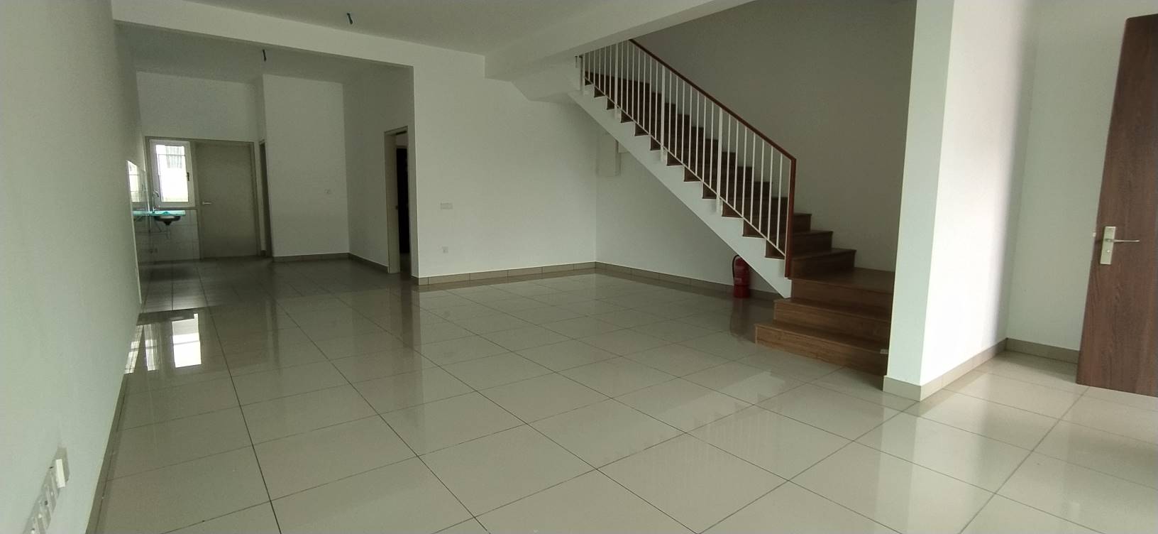 NEW,FREEHOLD 2 Storey Terrace Serenia City Sepang - photo 2