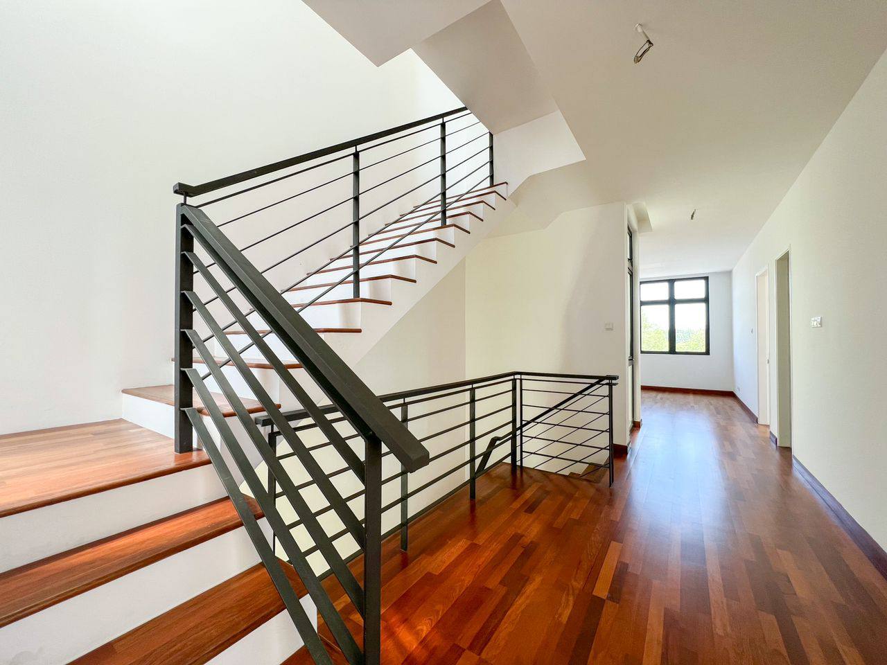 COMPLETED UNIT 3 Storey Semi D, Senna Presint 12 P - photo 13