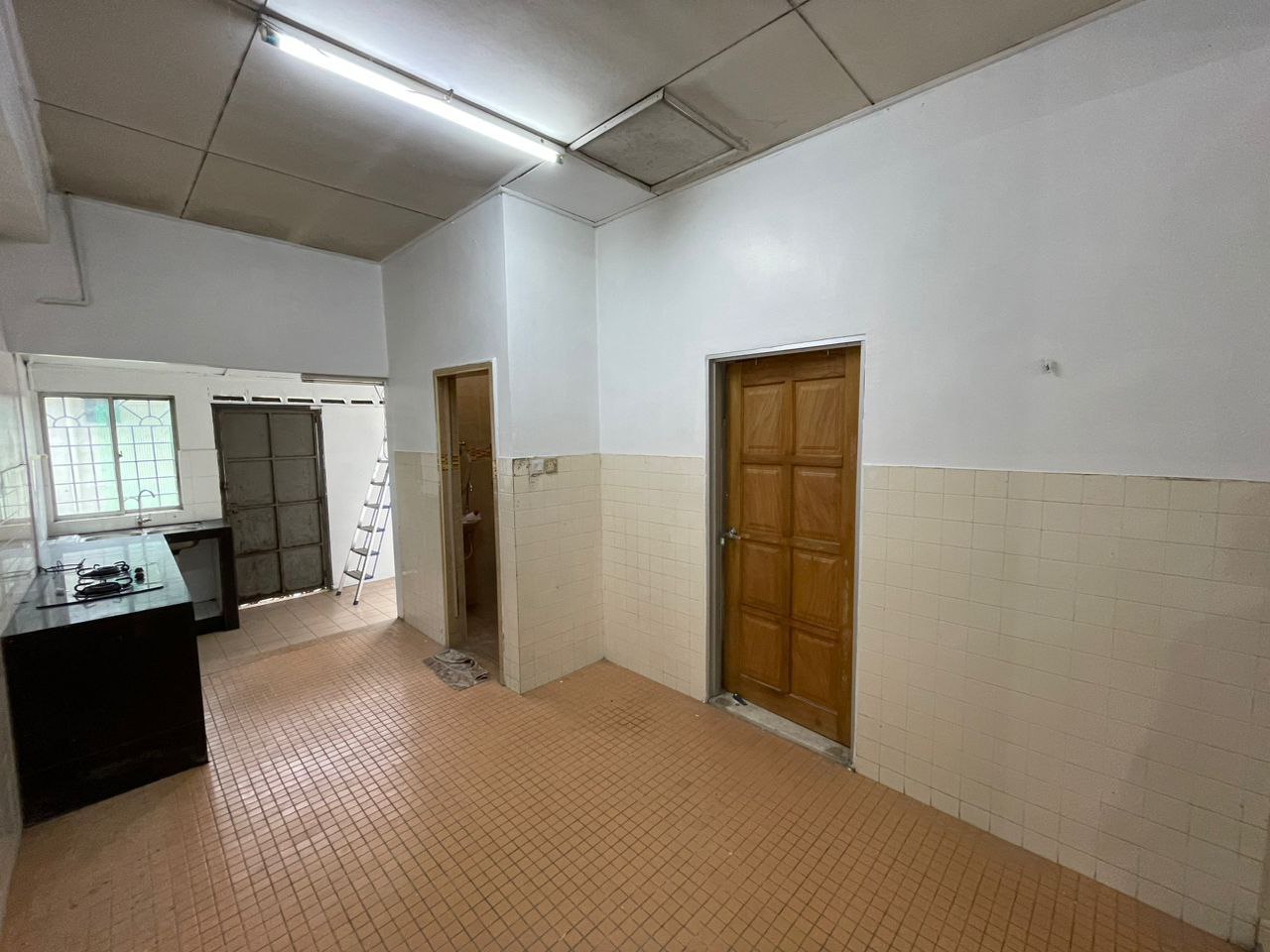 Single Storey House Taman Kinrara 1, Puchong - photo 6