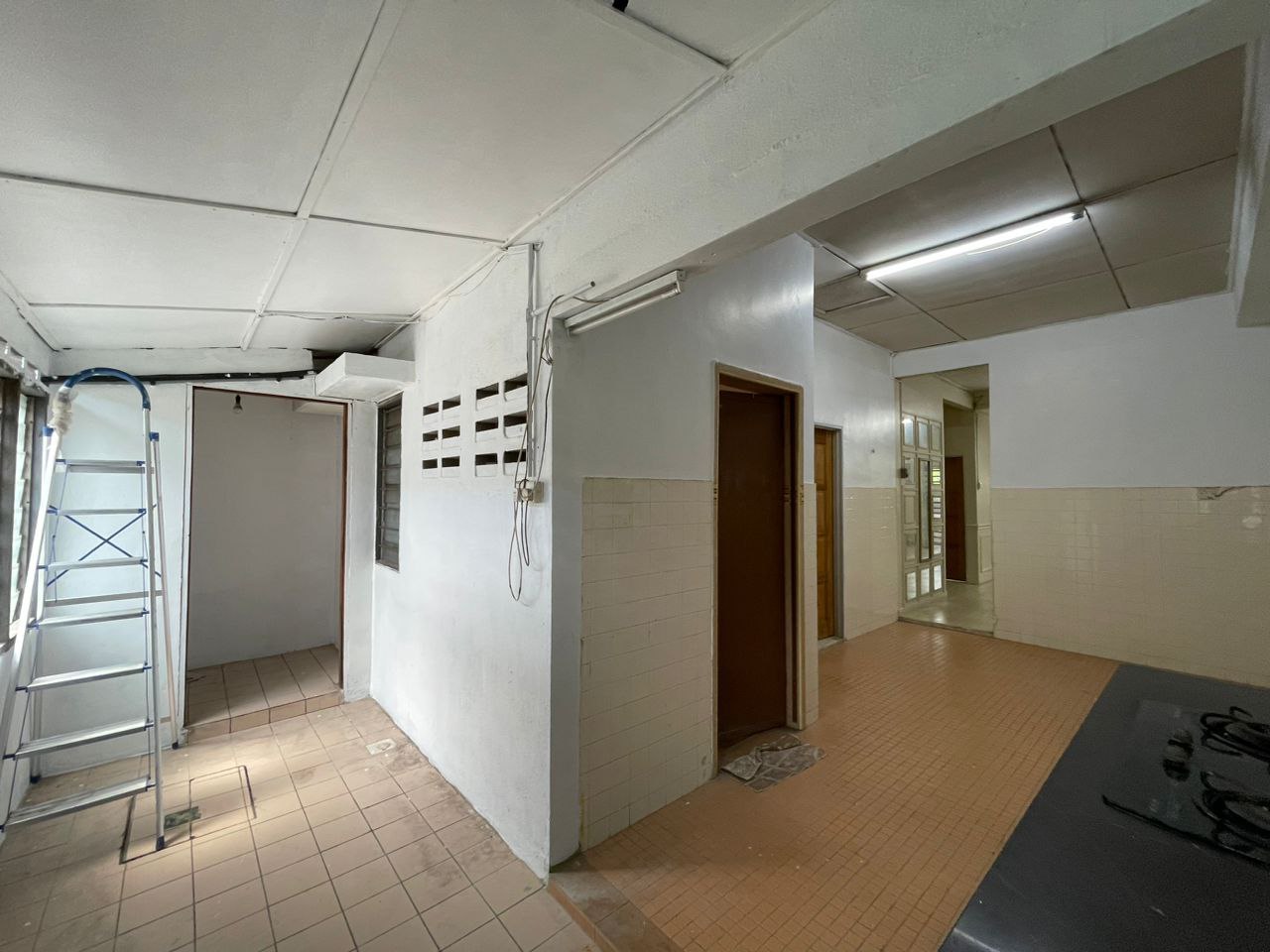 Single Storey House Taman Kinrara 1, Puchong - photo 10