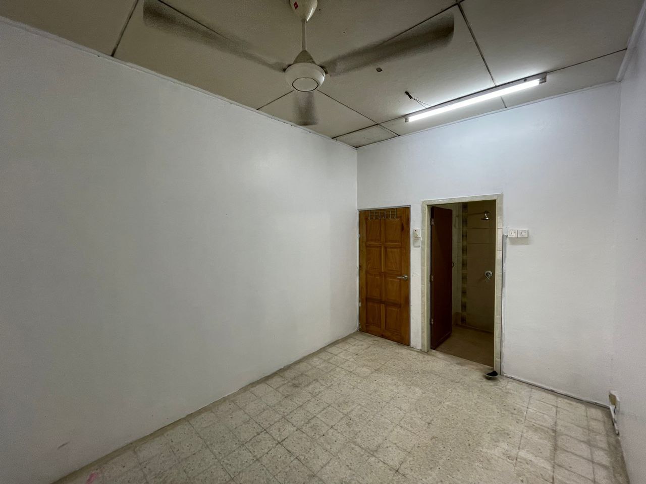 Single Storey House Taman Kinrara 1, Puchong - photo 12