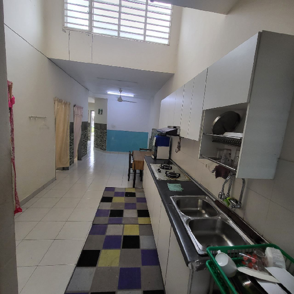 Single Storey Taman Warisan Bestari Dengkil - 4 Bed 2 Bath - photo 4