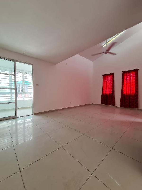 [FREEHOLD] 1.5 Storey Terrace Timur 2 Bandar Enstek Nilai - photo 7