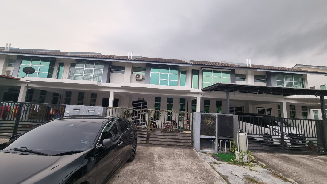RENO & PARTLY FURNISHED Rumah Teres 2 Tingkat Bangi Avenue 2