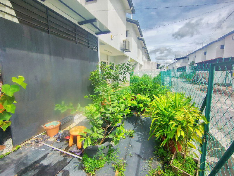 Renovated Double Storey TerraceWoodbury, Mahkota Hills, Lenggeng - photo 9