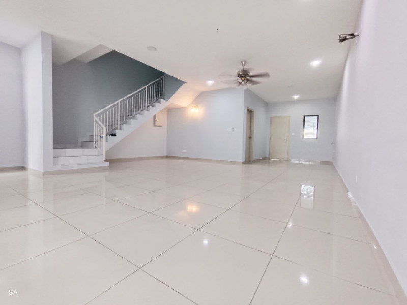 BIGGEST SIZE Rumah Teres 2 Tingkat Laman Delfina, Nilai Impian - photo 3