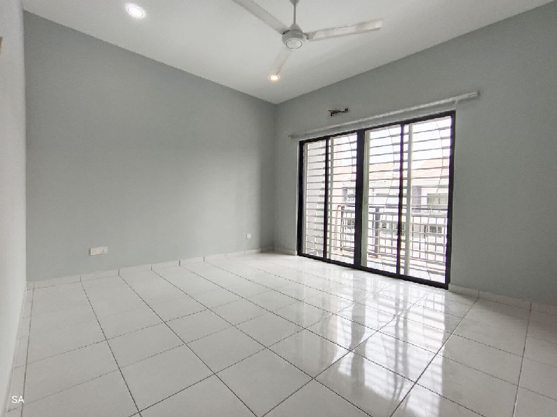 BIGGEST SIZE Rumah Teres 2 Tingkat Laman Delfina, Nilai Impian - photo 5