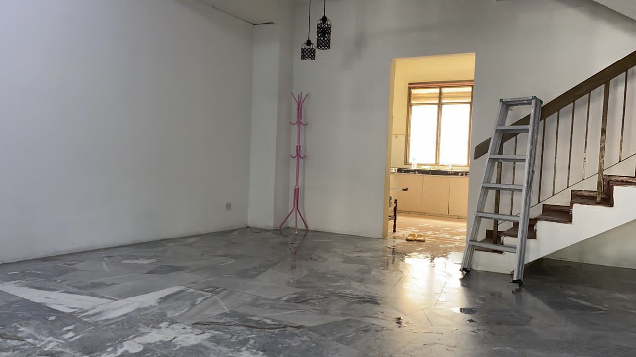 Double Storey Taman Mawar Salak Tinggi Sepang - photo 10