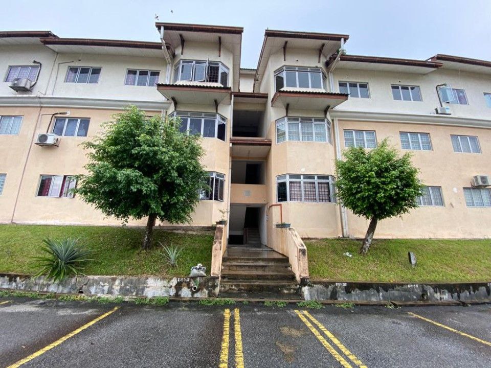 Apartment Vista Seri Putra Bandar Seri Putra Bangi - photo 2