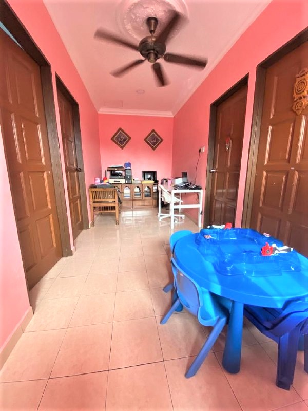 Double Storey Bandar Baru, Sungai Buloh - photo 8