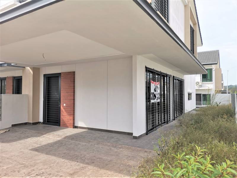 ENDLOT 2 Storey Elmina West, Denai Alam, Shah Alam - photo 1