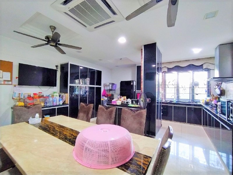 Garden Villa, Seksyen 7, Shah Alam - photo 4
