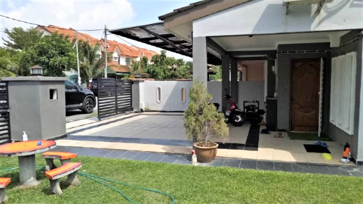 2 Storey Taman Dillenia, Nilai Impian, Nilai - photo 3