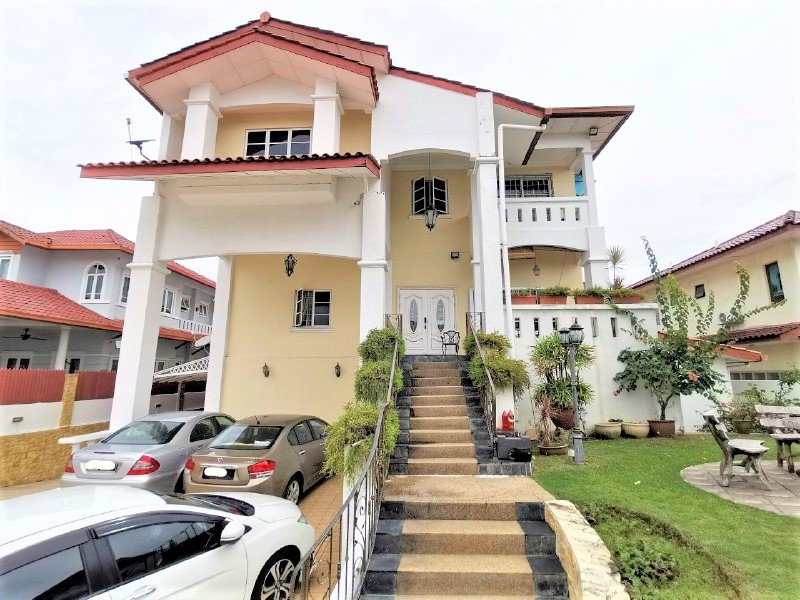 Seksyen 8, Shah Alam