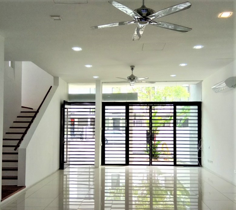 Taman Bluconstellation, Seri Kembangan - photo 1