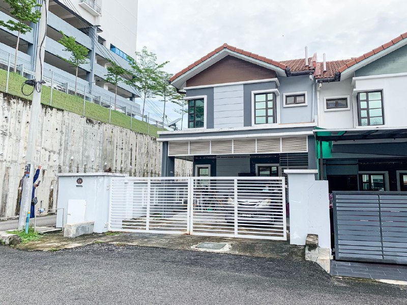 2 Storey Taman Puncak Saujana, Kajang - photo 3