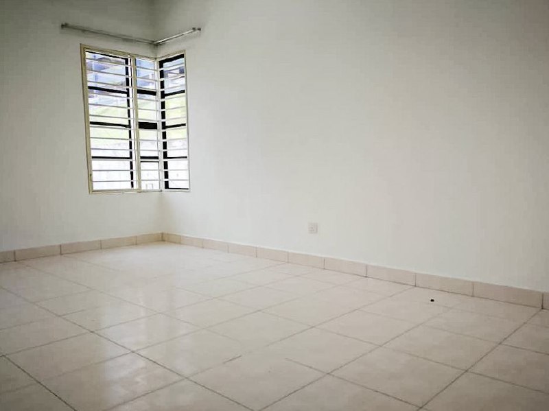 2 Storey Taman Puncak Saujana, Kajang - photo 11